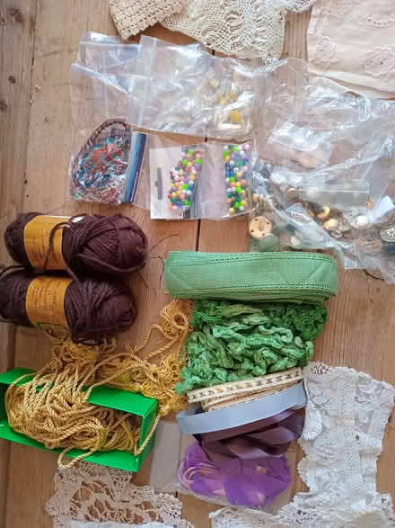 Photo of free Small bits of material and other bits (Eastbourne BN20) #1