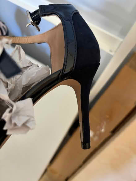 Photo of free Assorted Size 5 heels (Currie EH14) #4