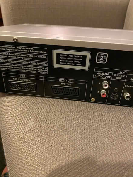 Photo of free DVD/VCR Combo Player (ME10) #3