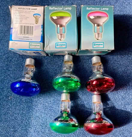 Photo of free Reflector Lamps. Screw Fitting (Joiner's Square ST4) #1