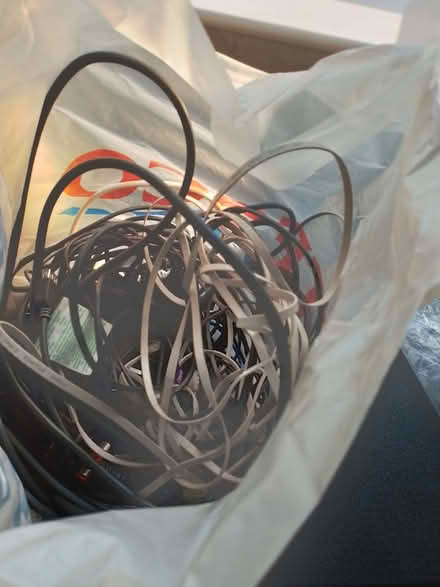 Photo of free Bag of assorted (mainly) computer cables (Leeds LS28) #1