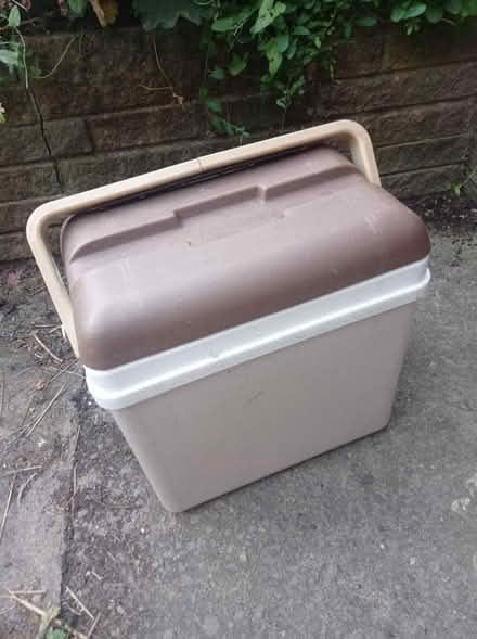Photo of free Coolbox (BS7) #1