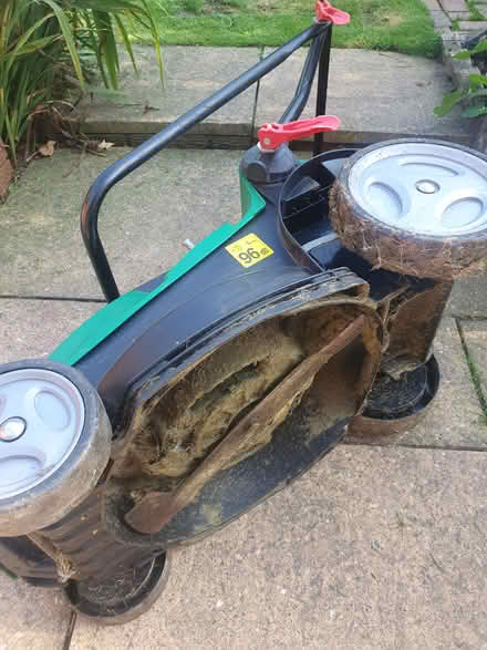 Photo of free Qualxast lawnmower and strimmer (Hednesford WS12) #3
