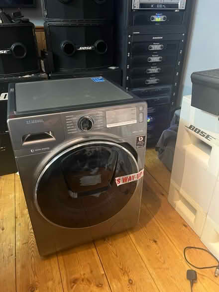 Photo of free BROKEN Samsung washing machine (Aldgate E1) #1