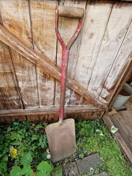 Photo of free Shovel (CT2) #1