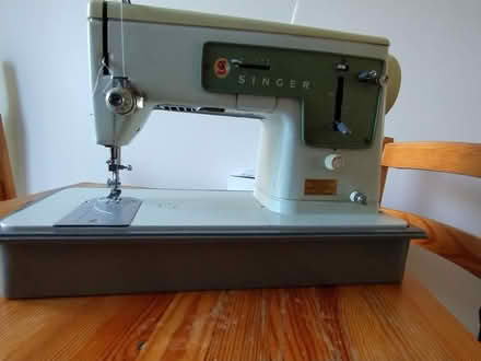 Photo of free Singer sowing machine (Beeston) #1