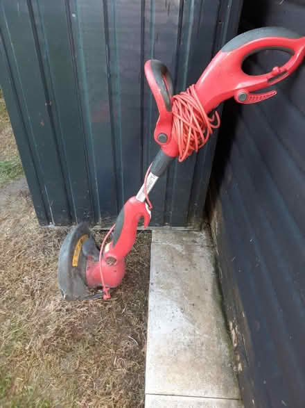 Photo of free flymo strimmer (CA7) #1
