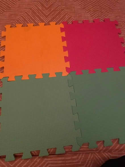 Photo of free Foam square play mat (E9) #1