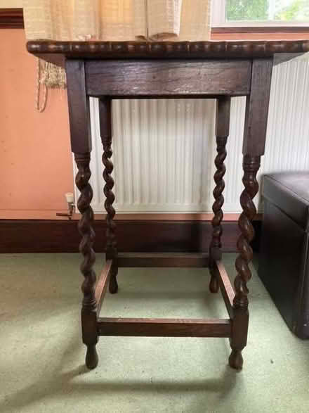 Photo of free Barley Twist leg side table (Rowstock OX11) #3