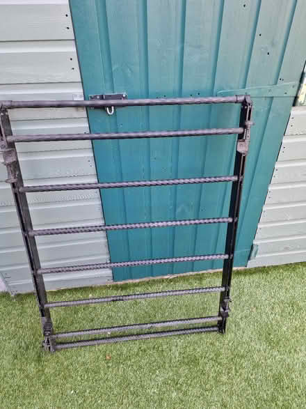 Photo of free roof rack (N17 the roundway) #1