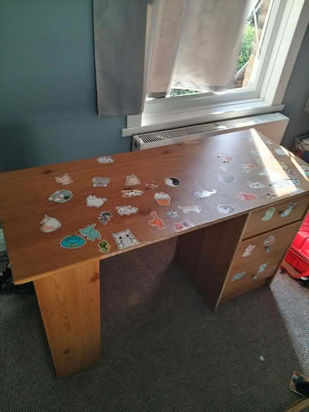 Photo of free Office desk (Hartington Road BN2) #1
