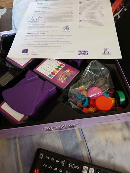 Photo of free Trivial pursuit board game (Walkley S6) #3