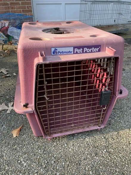 Photo of free Animal carrier (Oak Brook) #1