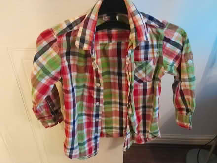 Photo of free Kid's shirt (Sandy Lane, CV1) #1