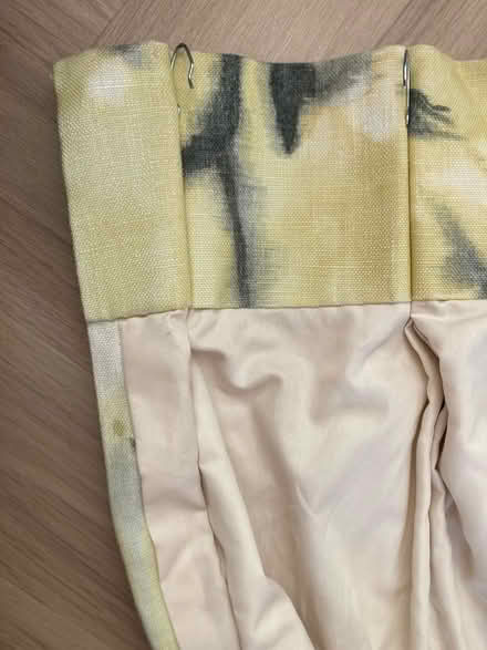 Photo of free Pair of yellow curtains 212cm/140cm (Romsey) #2