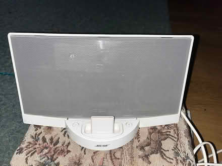 Photo of free Bose speaker. Not working (E8 London Fields) #1