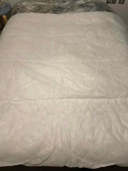 Photo of free Double 13.5 Tog Duvet (E1) #2