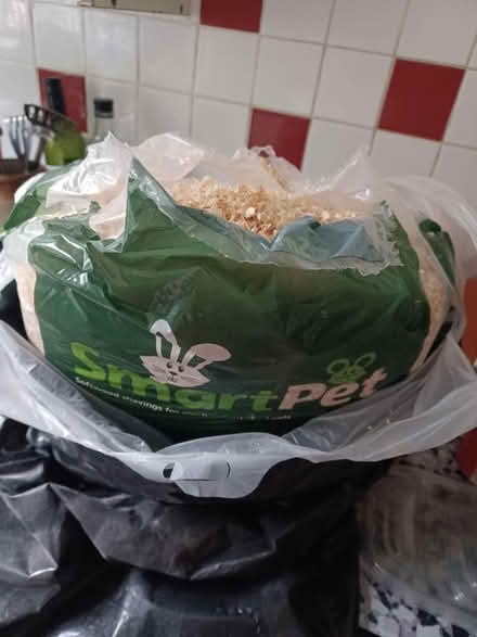 Photo of free Wood shavings (B63 halesowen) #1