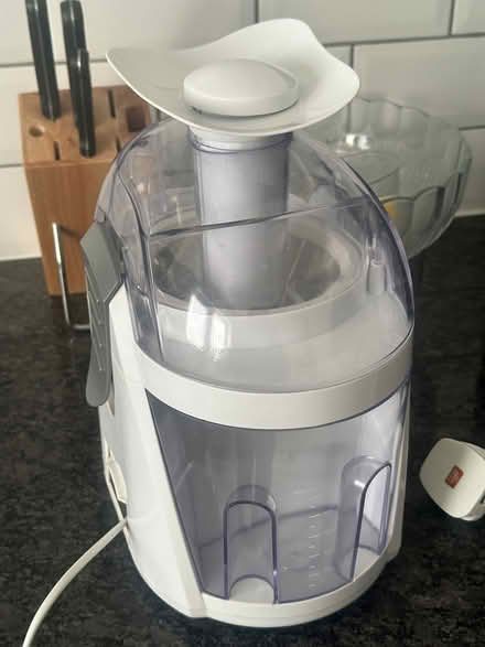 Photo of free Juicer (Morden SM4) #2