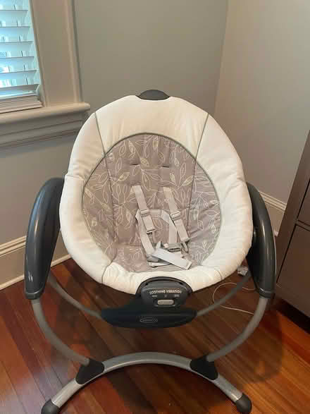 Photo of free Graco Baby Swing (Trumbull) #1