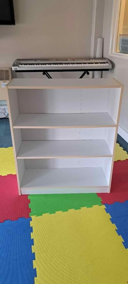 Photo of free White shelving unit (Horsham RH12) #1