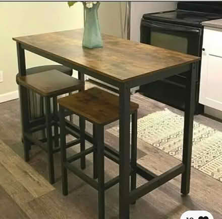 Photo of free Breakfast Table (Morden SM4) #1