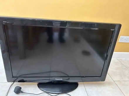 Photo of free Panasonic 32” smart TV (Muswell Hill N10) #1