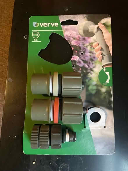 Photo of free hose attachments (S6 Walkley) #1