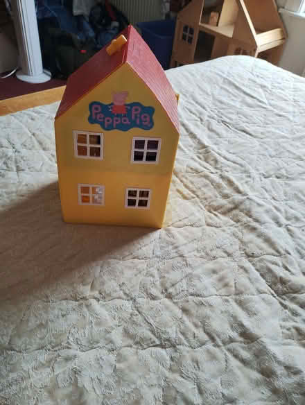 Photo of free Peppa Pig House (Brockley SE4) #2