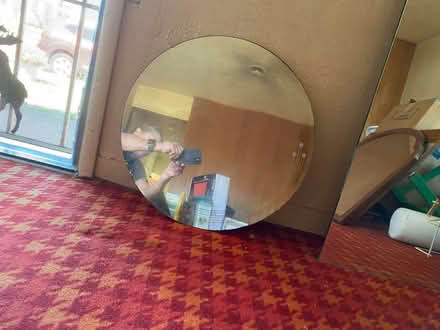 Photo of free Round Wall Mirror (San Lorenzo) #1