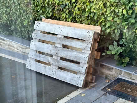 Photo of free Pallets (Overslade CV22) #1