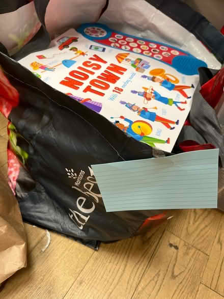 Photo of free Bag of kids books (Rutherglen) #1