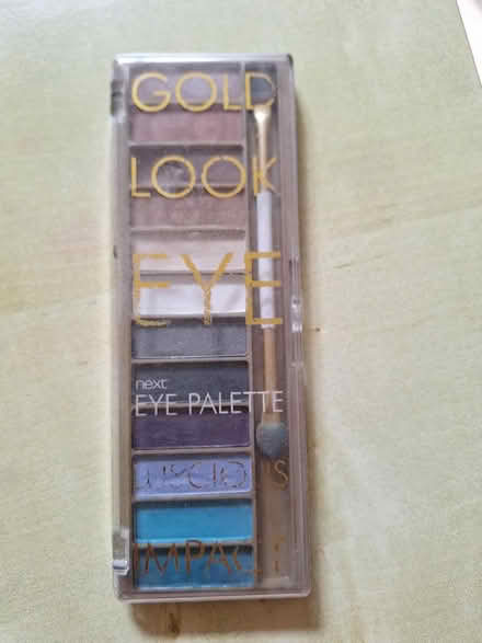 Photo of free Eye shadow pallette (Maidenhead SL6) #1