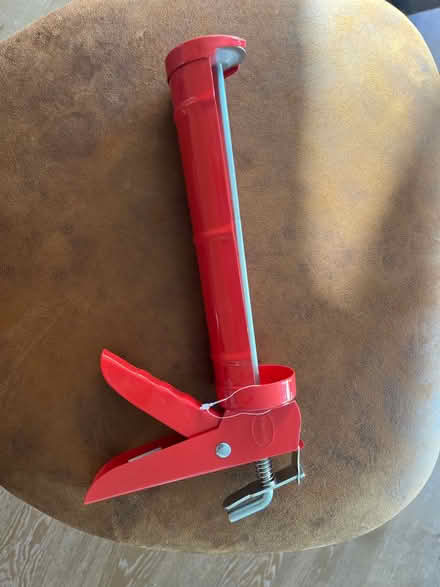 Photo of free Glue Gun (Kidbrooke, SE3) #1
