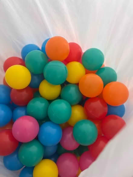 Photo of free Coloured balls soft play (Barnet EN5) #1
