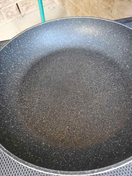 Photo of free Wok + The Rock Frying pan (Riverside South) #3