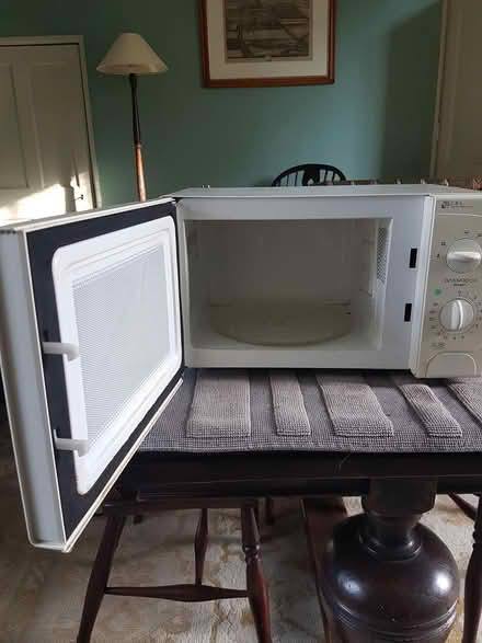 Photo of free Microwave (Swyre) #4