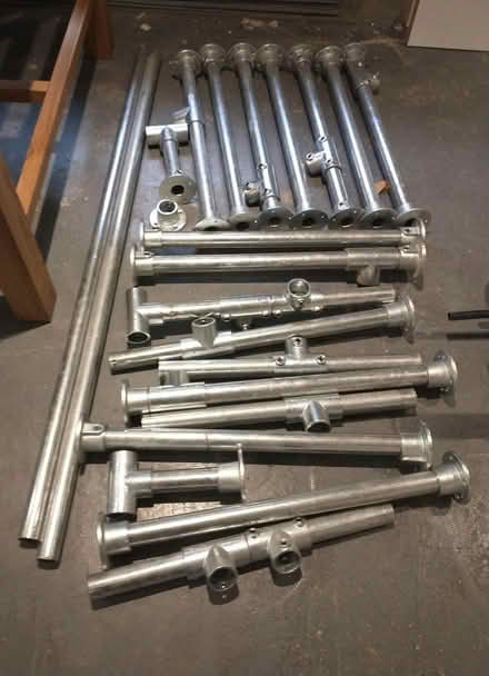 Photo of free scaffolding bits (se1 3rs) #2