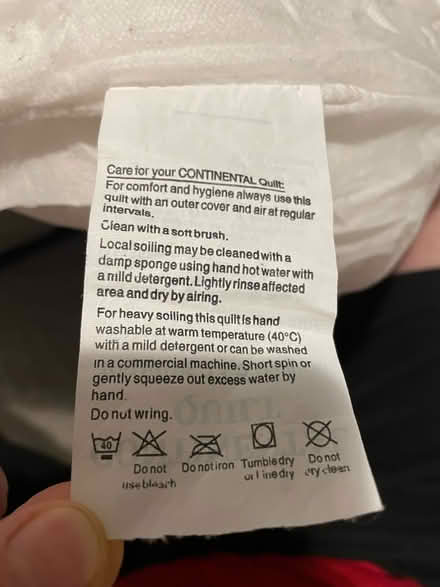 Photo of free Double 13.5 Tog Duvet (E1) #3
