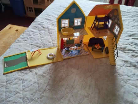 Photo of free Peppa Pig House (Brockley SE4) #1