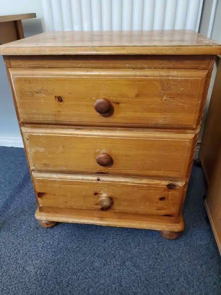Photo of free Smallish chest of drawers (Norham Manor OX2) #1