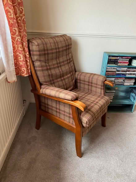 Photo of free Armchair (Hulland Ward DE6) #2