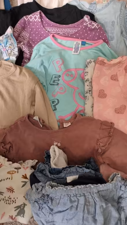 Photo of free Girl clothes (12-24 months) (Beckenham hill) #2