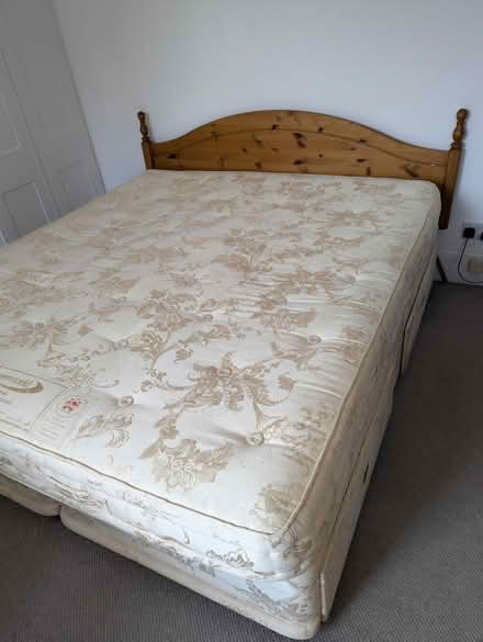 Photo of free Super King size bed (Fiveways BN1) #1