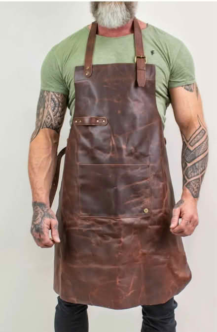 Photo of Leather Apron (Joydens Wood DA5) #1
