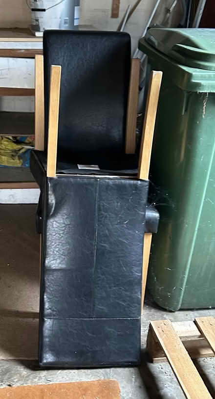 Photo of free Set of 6 dining chairs (Al2) #3