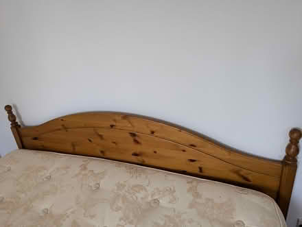 Photo of free Super King size bed (Fiveways BN1) #4