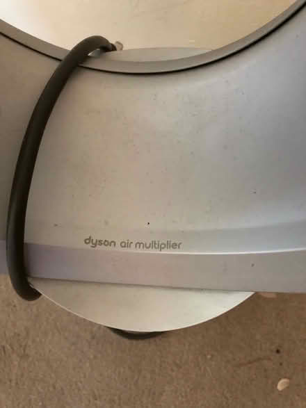 Photo of free Dyson Tower Fan - needs fixing (Brixton Hill SW2) #3