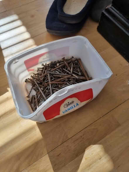 Photo of free Slotted wood screws (Basildon SS13) #1