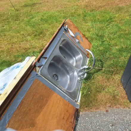 Photo of free Sink and Faucet (Northboro) #1